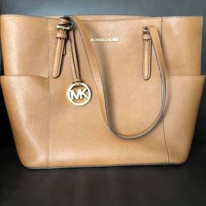 MICHAEL KORS TOTE